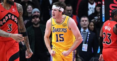 NBA'de Los Angeles Lakers Deplasmanda Kazandı! Lakers, deplasmanda Raptors'ı yenerek