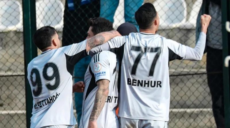 Erzurumspor, Bandırma'yı 2-0 mağlup eder, lider konağını korur