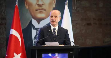 Üniversite yılları 4ten 3'üne düşürülmeye çalışılıyor Çalışmalar sürüyor