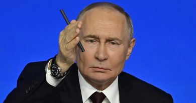 Putin savaşı eleştirir batıyı hedef alır