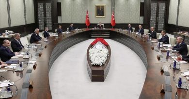 Kabine Toplantısı Sonucunu Açıkladı Kabine Toplantısı Sonucunu</strong