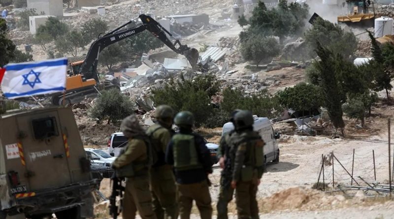 Başlık: İsrail'in Batı Şeria'da Zulmü Sürüyor İçerik: İsrail Ordusunun Batı