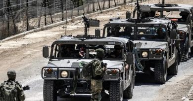 İsrail ordusu Kuneytra kırsalına baskın düzenler, köyde yol kontrolü yapar