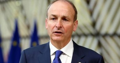 İrlanda başbakanı Lübnan lideriyle diplomatik ilişkileri tartışıyor