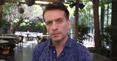 Here is the rewritten text in Turkish: Murat Cemcir Yoğun