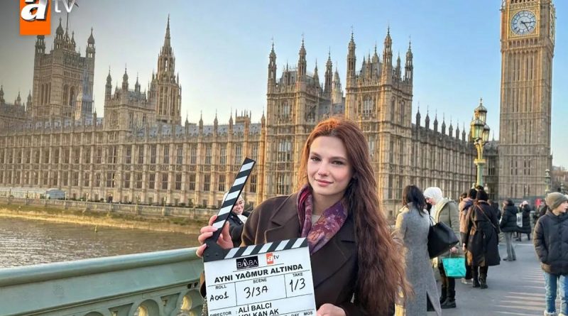 Yağmur altında Londra seti şenliği