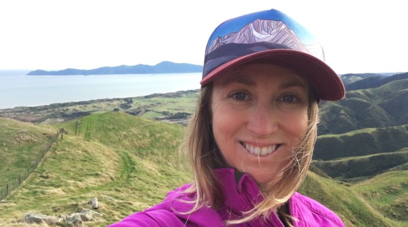 Deniz atası olmak, evi kayaçta kurmak, hastanede hizmet vermek