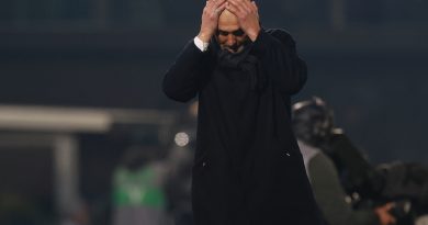 Galibiyet sevinci, sahada mücadele, goller, Juventus!