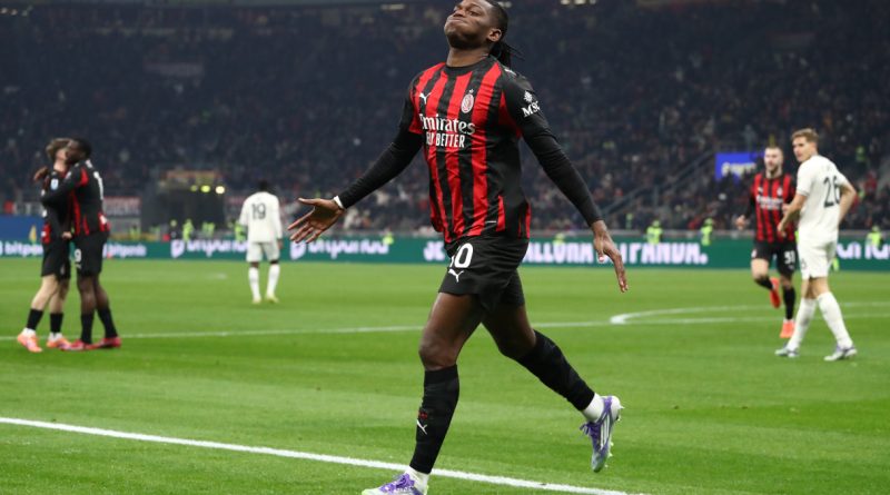 Leao antrenmanda, Cagliari maçına umut vadediyor