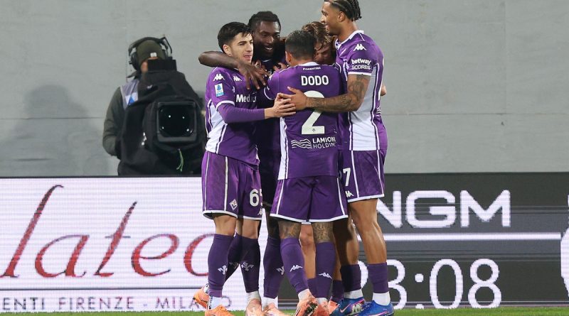 Fiorentina 16 hafta galibiyet buldu 5-1 Udinese'yİ