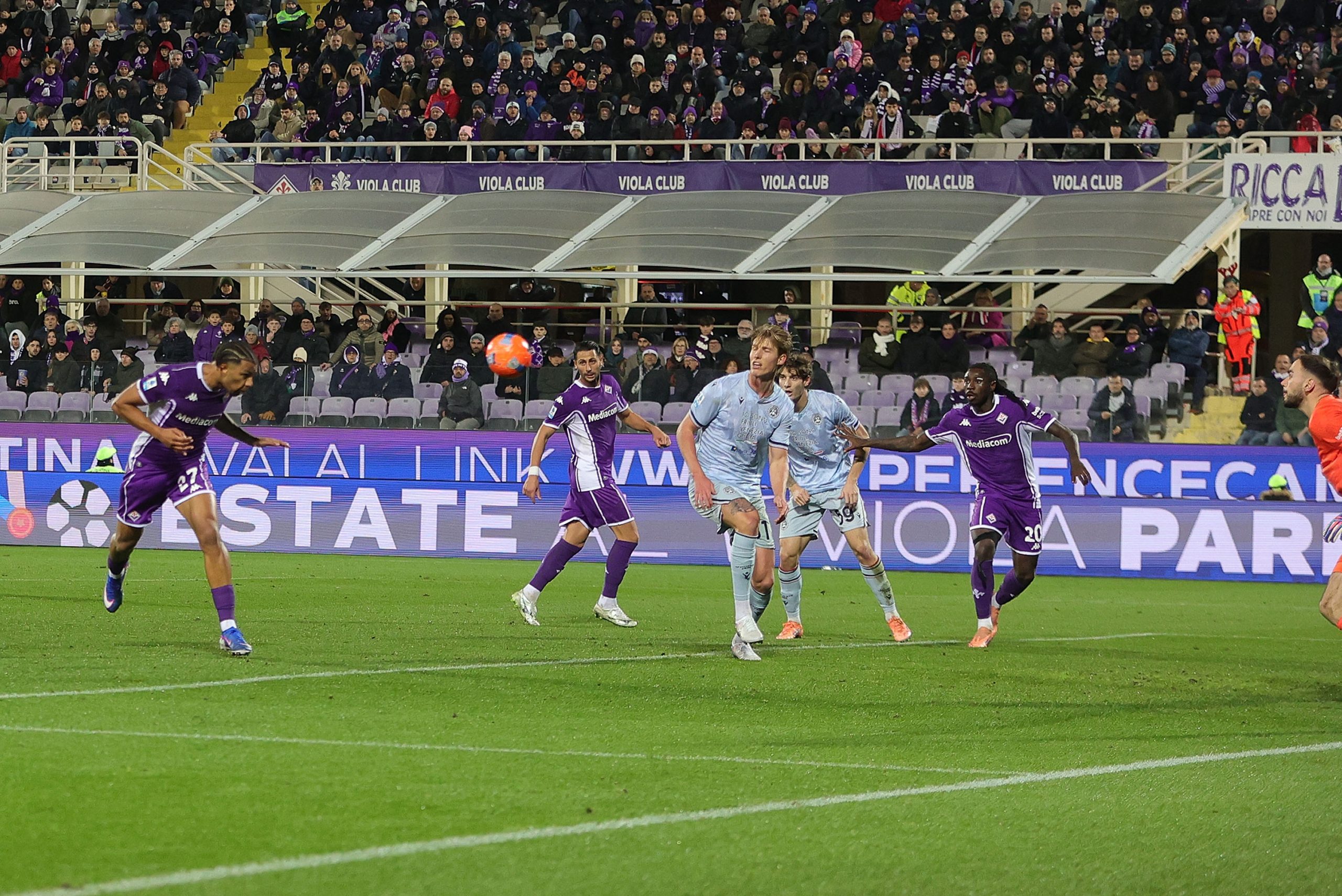 Fiorentina, 16 hafta sonunda 5-1 kazandı öznel ilk galibiyet