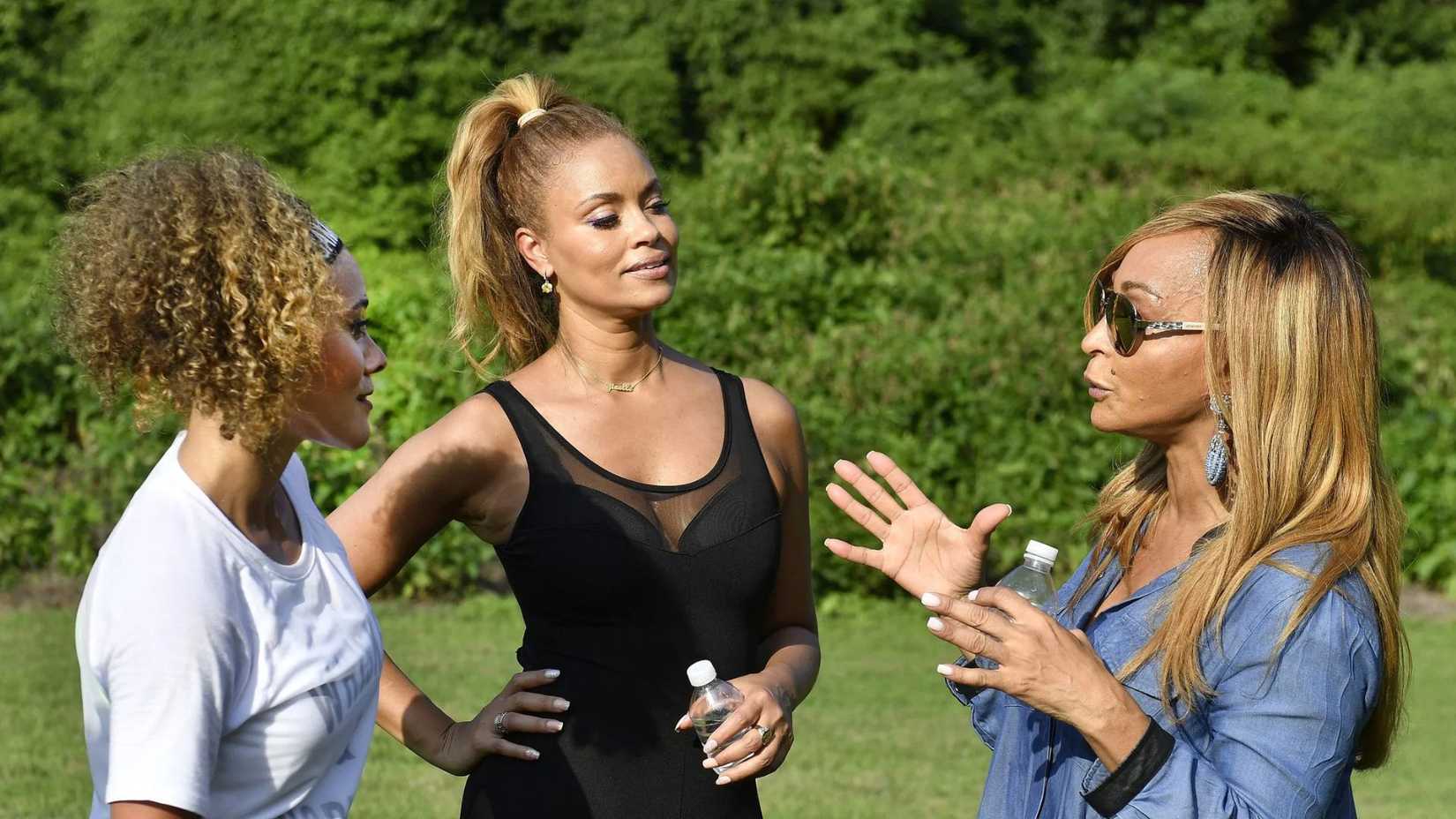 Eski dostluklar, yeni şehirler, değişmeyen çekicilik