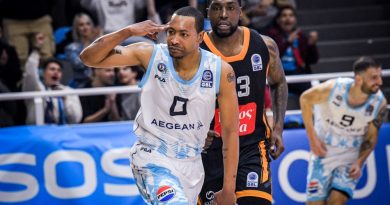 Basketbolcu gözaltında, Yunanistan'da olaylar zinciri