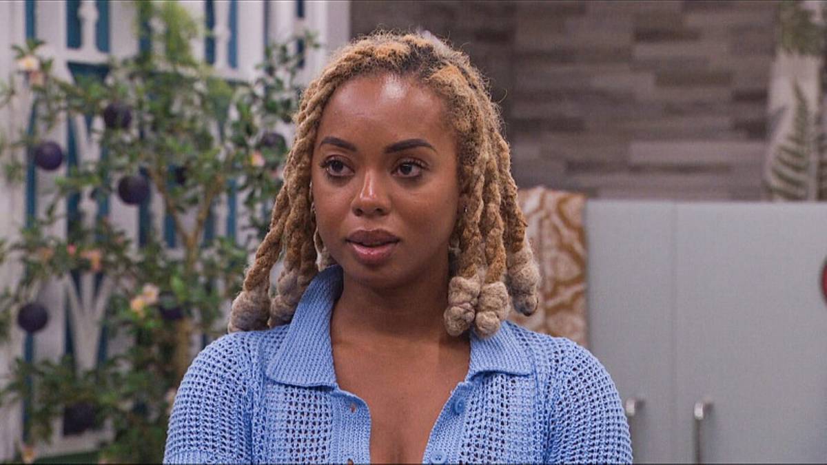 Mickey Lee kritik durumda, grip komplikasyonu kalp arrestini tetikledi