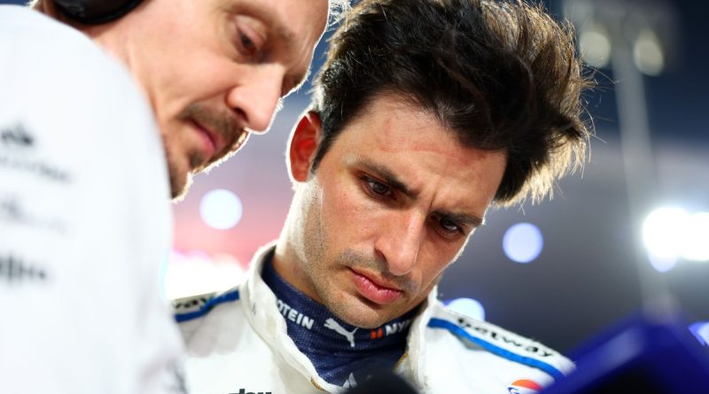 Sainz 2026 yasaları için heyecan ve endişe içeren karmaşık duyguları