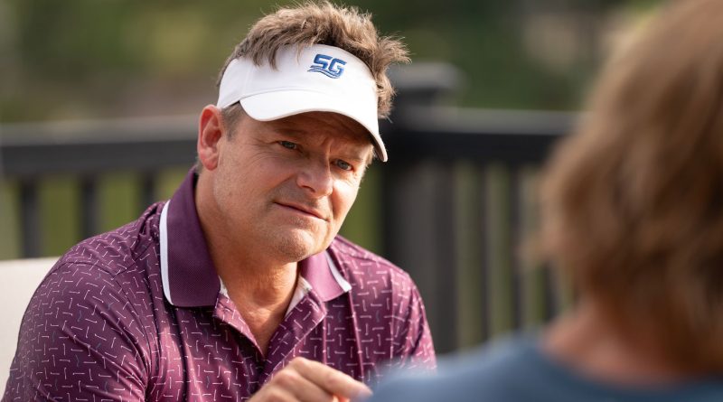 Steve Zahn, Chad Powers 2 sezonun macera dolu hikayeleri hakkında