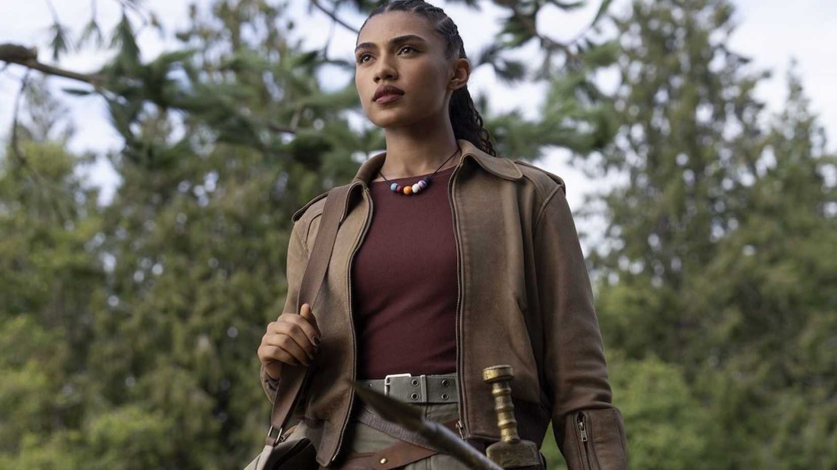 Clarisse kahramanlaşırken dirençleri yok ediyor