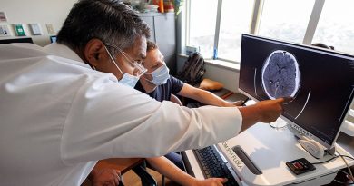 Tıp Teknolojisi: Grain-Sized Robot, Doktorların Tedavi Yollarını Değiştiriyor Tıp Teknolojisi: