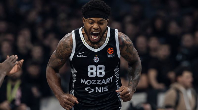 Belirsizlik içinde, yolculuk devam ediyor, birlikte gidiyorlar