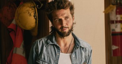 Karakterlerin zorlu seçimleri ve