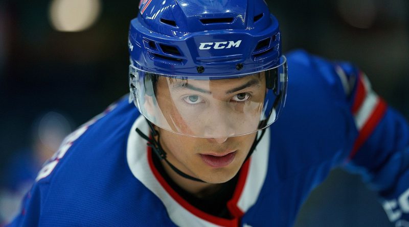 Tiyatro fanları için yeni sezon beklerken Felllow Travelers'i deneyin