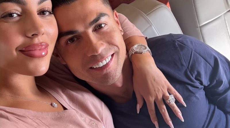 Cristiano Ronaldo, Georgina'ya Kızıldeniz'deki iki lüks villa hediye verdi