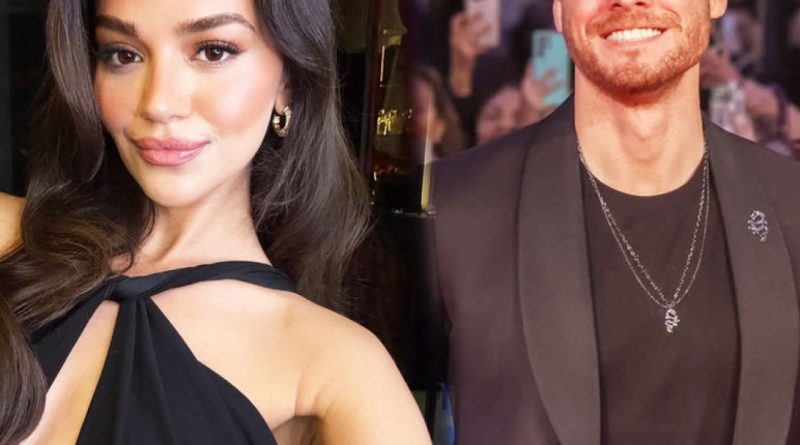 Selin Kerem ile liseli âşıklar gibi aşkını paylaştı