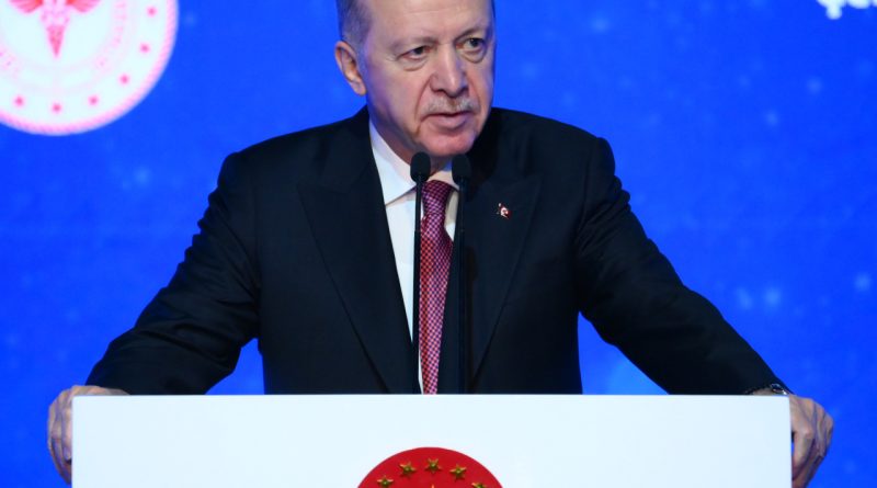 İleriye dönük sağlık yatırımı, milletimizin geleceği