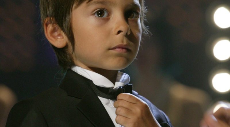 Zaman akıp geçti, çocuk yıldız büyüdü, değişti