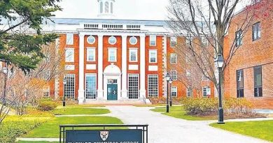 Çevremiz, aynasıdır aslında; kiminle yürürsen öyleleşirsin