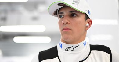 Genç yetenek Hadjar yükseliyor, Steiner'den tam destek!