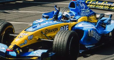 Renault, F1'de geçmişteki zaferleri anıyor 771 GP, 213 PP, 465