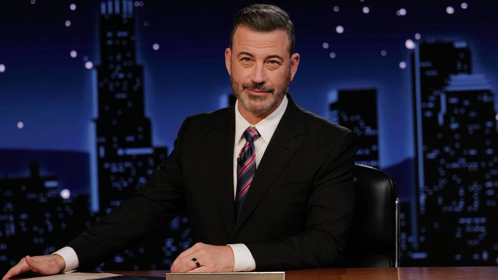 Trump'a gönderme, Kimmel'dan keskin yılbaşı eleştirisi