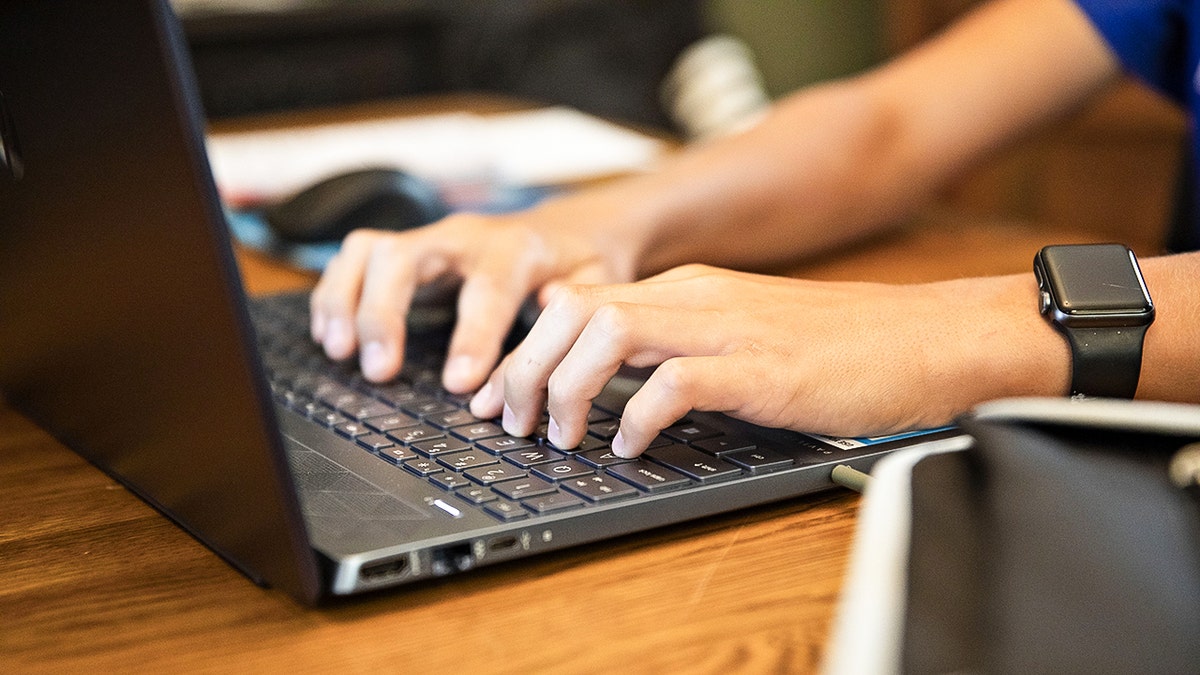 Gençler için yapay zeka, güvenlik önceliği, bilinçli kullanım