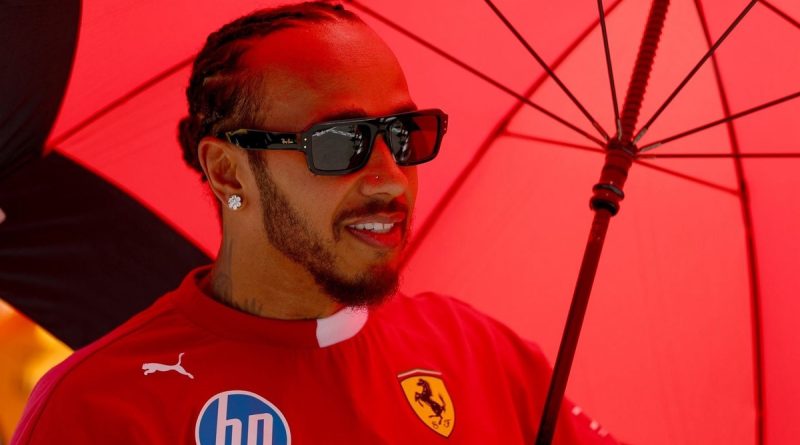 Lewis Hamilton, F1 filminden oyununuzda özel içerikler