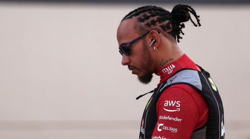 Hamilton Ferrari ile zorlu yolculuğa çıkmakta özlem duymuş gözüküyor