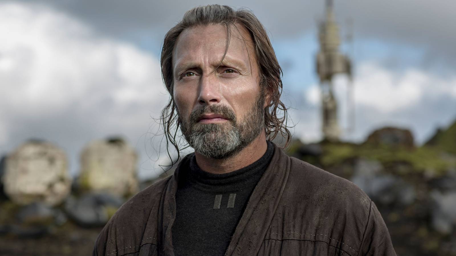 Mads Mikkelsen, bitmeyen senaryo ile zorlu çekimleri anlatıyor