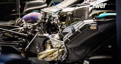 Gizemli motorlar, rekabet kızışıyor, FIA incelemede