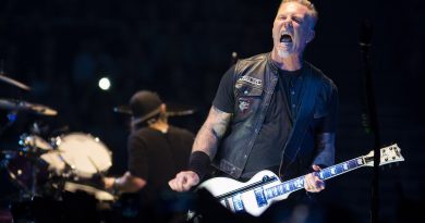 Metallica 40 yıldır tek kez oynadığı şarkı Escape"title>