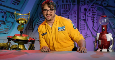 MST3K oyunu Kickstarter'da yeni hedefler ortaya çıkarıyor, oyuncuların heyecanı artıyor