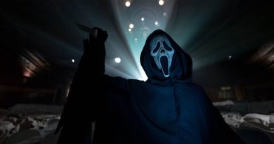 Karanlık sahneler, ürpertici hikayeler, gerilim dorukta