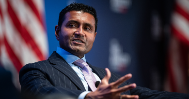 Yapay zeka mavi el işçilerini verimli kılıyor