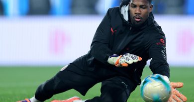 Kaleci krizi mi? Milan, Maignan ile masaya oturacak