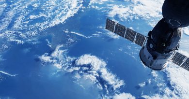 Starlink uydusu patlamaya uğradı, Dünya'ya doğal yolla inişe