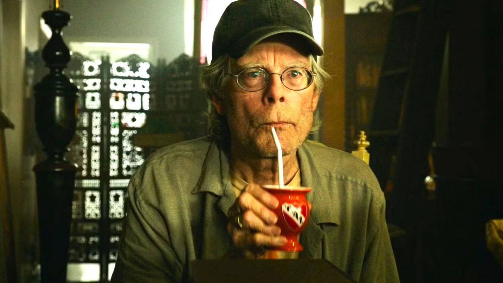 Hayaller kırık, efsanevi uyarlama bir kez daha askıda