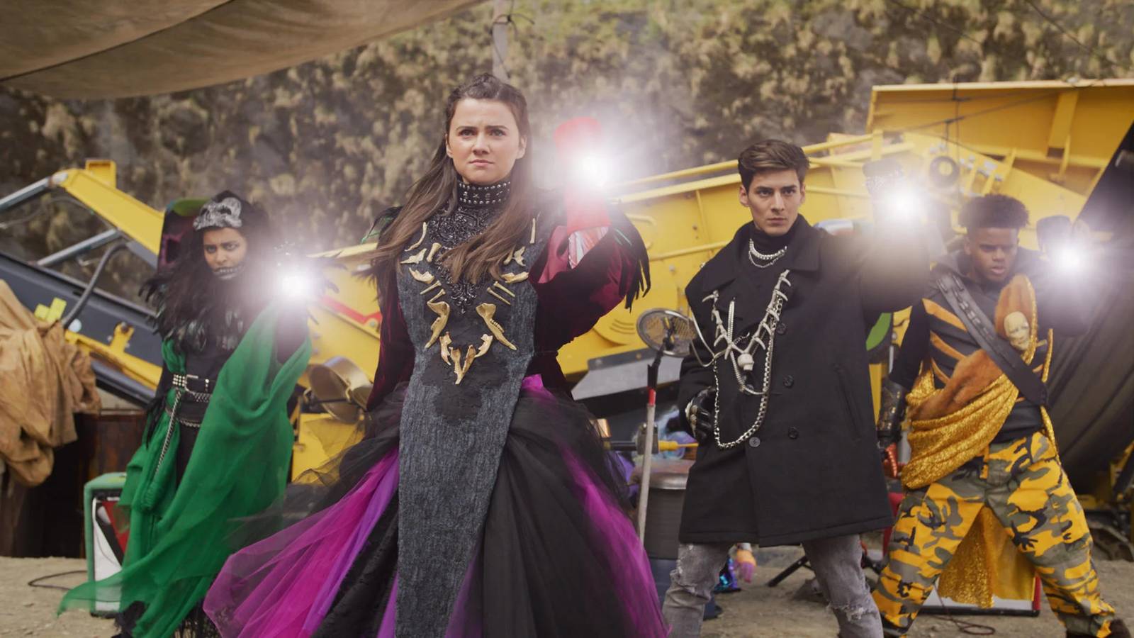 Yeni Power Rangers, nostaljiyi yenilikle birleştiriyor