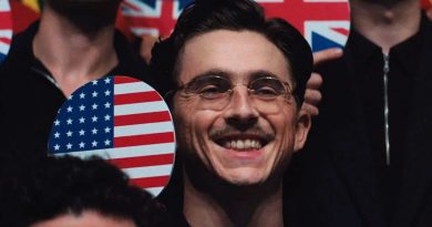 Alternatif final, hikayenin dokusunu bozabilecek bir riskti