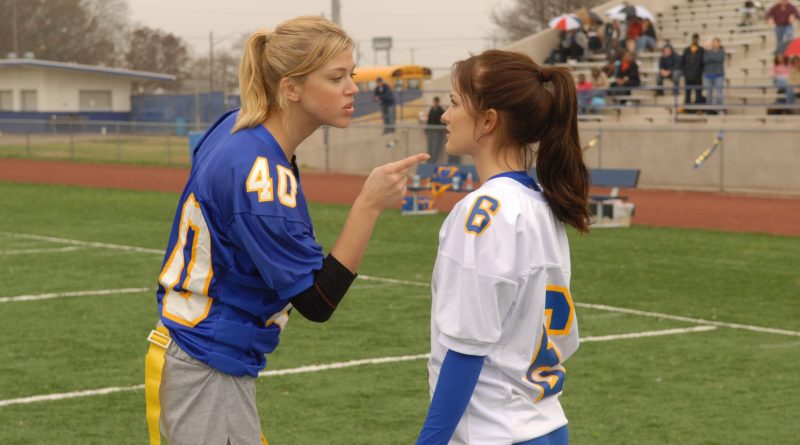 Pitt'in karanlık hikayeleriyle zihnin tadını çıkar