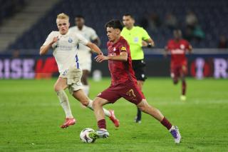 Genç yıldız Leverkusen'e dönmüyor, transfer ertelendi