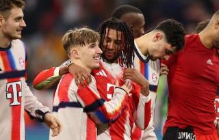 Genç yıldız hayalini kuruyor, Bayern'de kalmaya devam ediyor